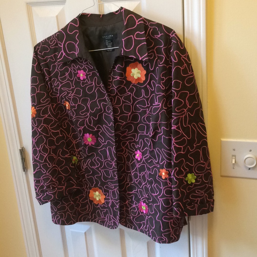 Blazer with flowers